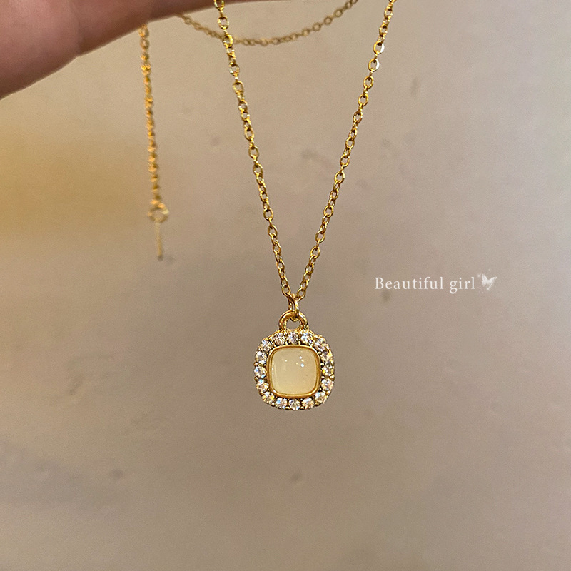 Cadena de acero oro-titanio X1697