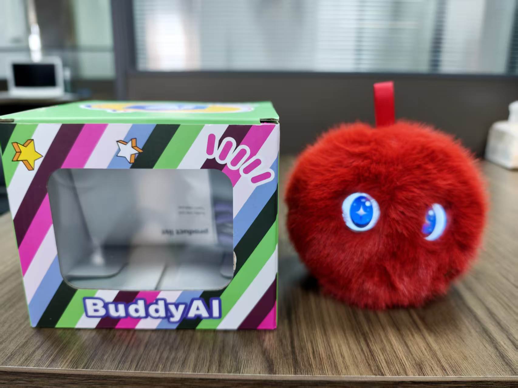 Poupée boule de poils intelligente AI-rouge