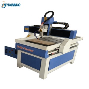 YN 6090 3d中国迷你<span class=keywords><strong>600</strong></span> <span class=keywords><strong>900</strong></span>金属木质橡胶印刷电路板铝黄铜数控路由器高质量稳定