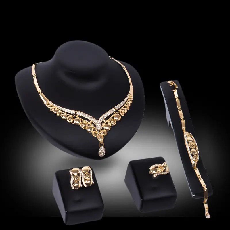 Yeni tasarım ürünleri 18K altın kaplama takı seti dubai suudi tarzı altın takı seti kadınlar için