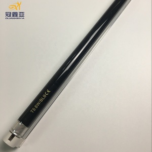 <span class=keywords><strong>T5</strong></span>チューブ365nmUVブラックランプと蛍光灯器具