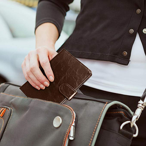 RFID Blocking Passport Holder <strong>Theft</strong> <strong>Proof</strong> Leather <strong>Wallet</strong> for Mens &amp; Womens
