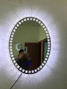 现代家居壁挂式 led灯智能浴室镜设计