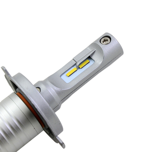 H8/H7/H9 <span class=keywords><strong>LED</strong></span> ヘッドライト電球キットに適用に車のヘッドランプと霧