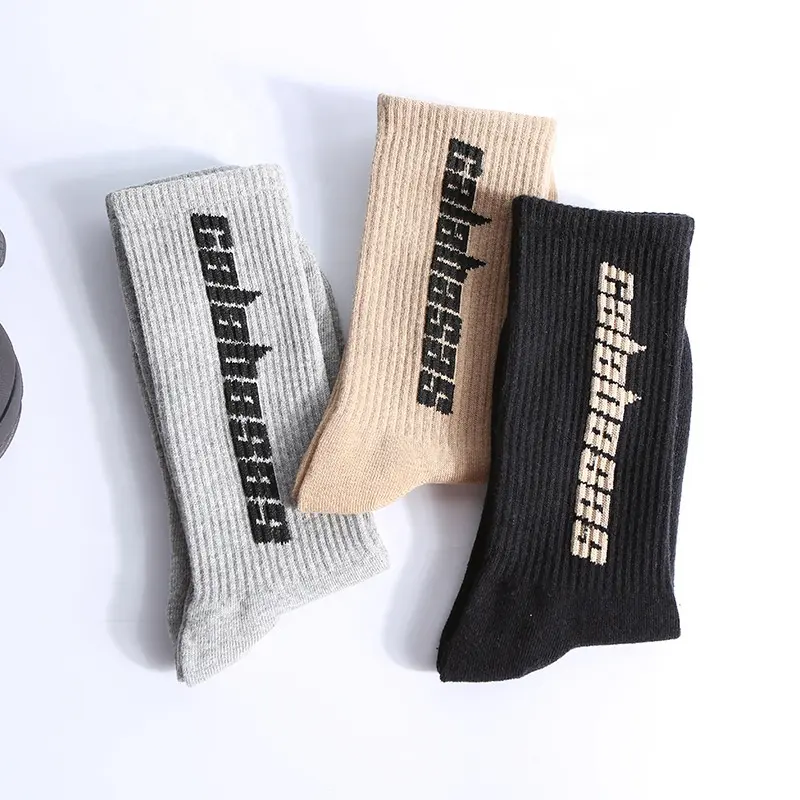 KANGYI Custom Fashion Brand Cotton Socks Skateboard sports jacquard logo crew customized socks
