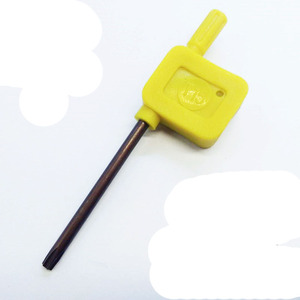 T6 T7 T8 <span class=keywords><strong>T9</strong></span> T10 T15 T20 T25 T30黄旗手托梅花扳手，用于插入螺钉