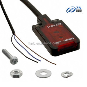 E3T-FD11 Novo & Original O mron E3TFD11 2M sensores fotoelétricos reflexivos difusos E3T