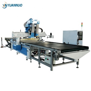 YN1325 Alimentación automática de alta configuración y carga automática Trabajo en madera ATC Herramientas de cambio automático Máquina enrutadora Cnc para muebles - Product Image 1