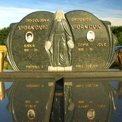 Piedra de mármol y granito con Perla Azul pulida, piedra de cabeza conmemorativa de alta Base para mascotas, estilo europeo, estatua de látigo, cementerio de Polonia, JH