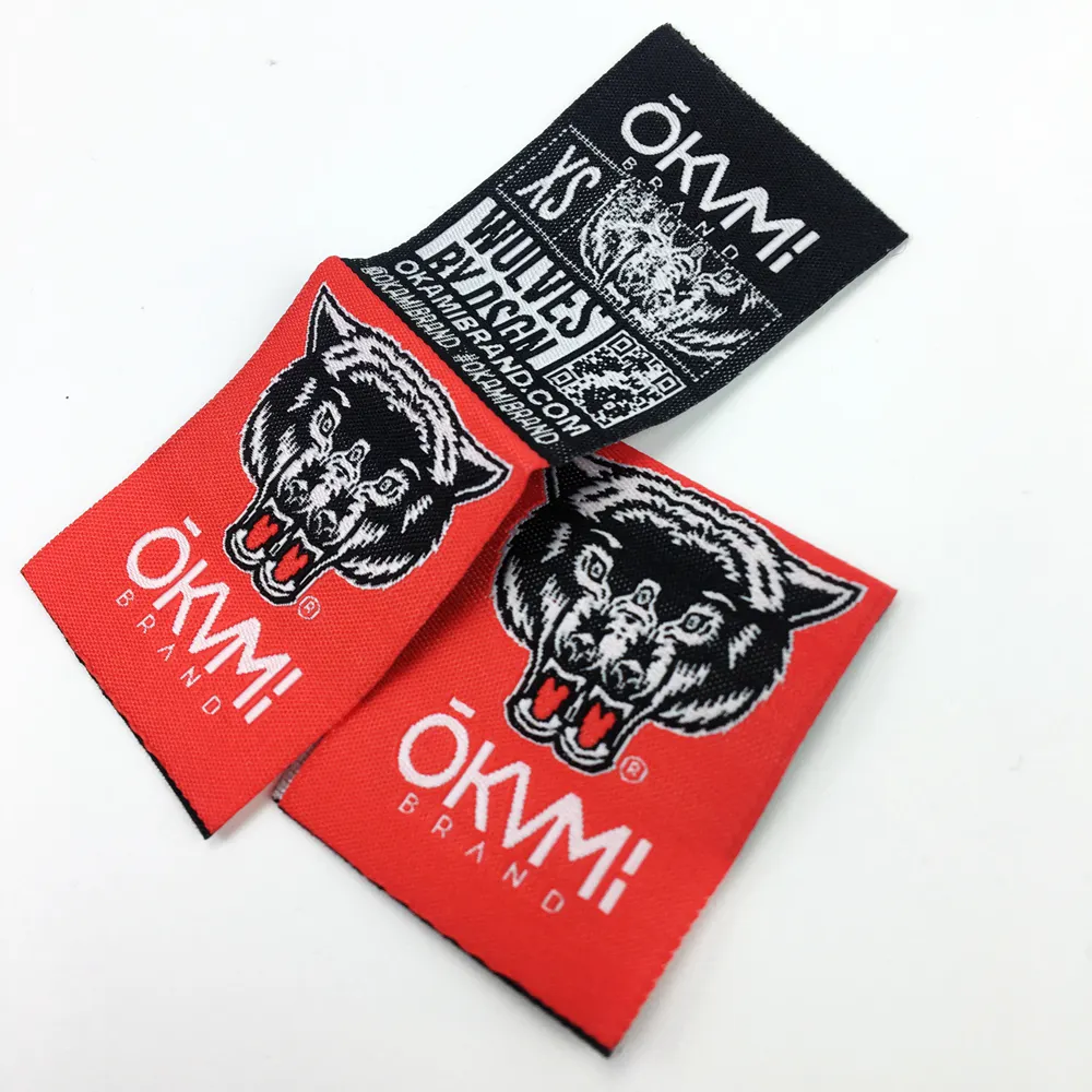 Wholesale High grade custom logo neck labels for t shirts,center folded woven label