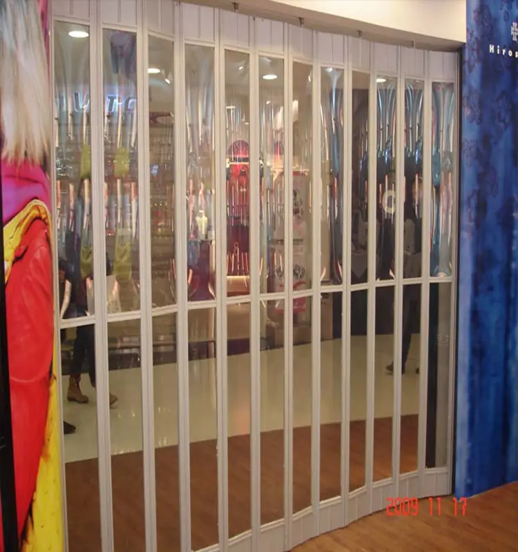 Portes pliantes en cristal personnalisées, porte pliante transparente en polycarbonate, porte isolante en plastique