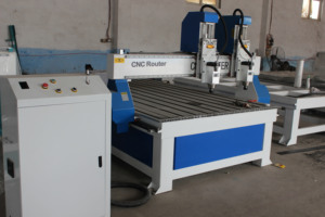 Enrutador CNC 3D multicabezales de doble husillo, enrutador cnc de 3 ejes, máquina automática de tallado de madera - Product Image 3