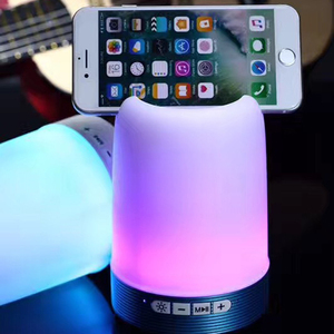 Multi-funktion wireless led blinkt bulb licht lautsprecher mit stift fall
