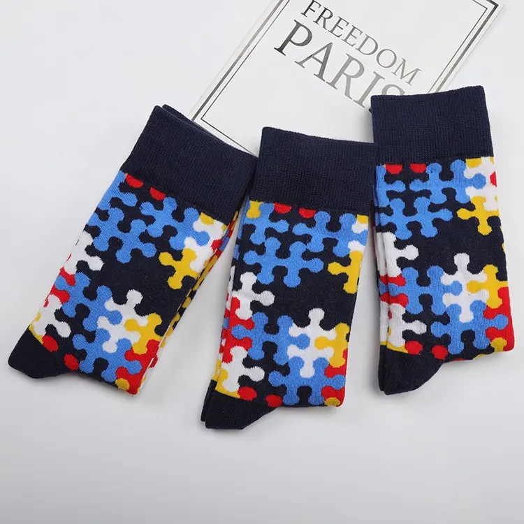 KANGYI En Gros personnalisé hommes chaussettes amusantes mode puzzle modèle coloré chaussettes de robe de coton