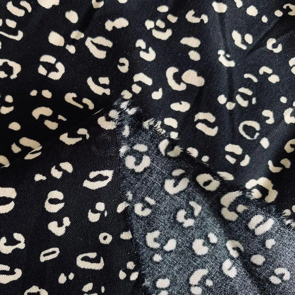 Rayon Fabric Wholesale Stock Rayon Fabric Woven Animal Design Printed 100% Rayon Fabric