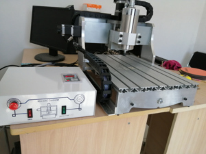 迷你数控路由器 3040/DIY 车床数控 3D 雕刻 3 轴与 March3 控制系统