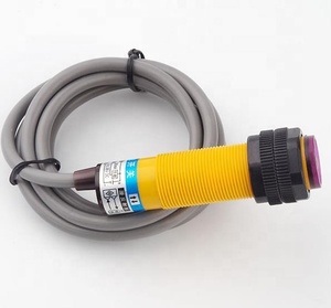 Sensor fotoeléctrico de inducción infrarroja NPN Normalmente abierto Reflexión difusa de tres hilos Cierre para varios - Product Image 4