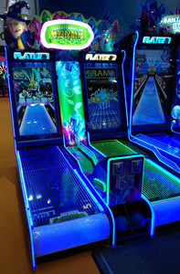 ミニドリームボウリングコイン式屋内アミューズメントアーケード引き換えボウリングシューティングゲーム機