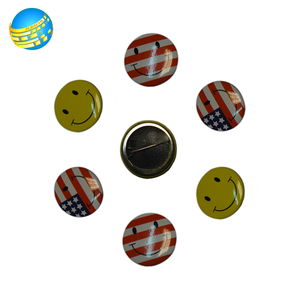 Popular custom nụ cười khuôn mặt lapel pin phù hiệu kim loại - Product Image 1