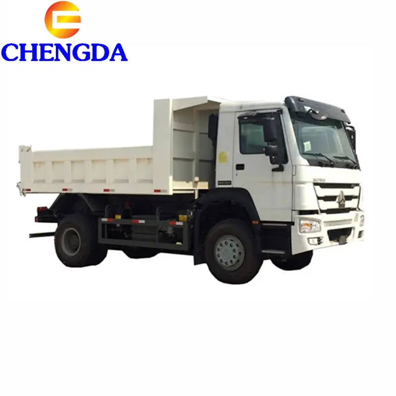 Cina A Basso prezzo 6 metri cubi dumper HOWO 4x4 mini discarica camion ribaltabile prezzo per la vendita