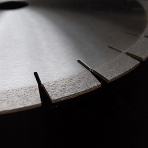 China Diamond Tools Manufacture Arix Diamond High Frequency Welded Diamond <strong>Saw</strong> Blade - Product Image 6