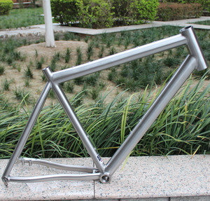 チタンMTBバイクフレームディスクブレーキ26erチタンマウンテンバイクフレーム<span class=keywords><strong>650B</strong></span>チタンハードタイバイクフレーム29er
