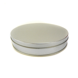 <strong>Round</strong> Tin <strong>CD</strong> <strong>Box</strong> with Cover