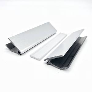 Çin Tedarikçisi <span class=keywords><strong>PVC</strong></span> 180 açı Bulshed Köşe Mutfak Dolabı Süpürgelik
