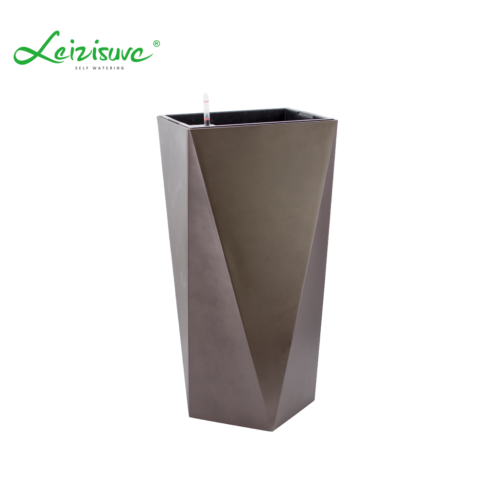 Kaki foncé