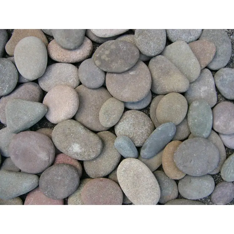 Piedras de río plano pequeño para paisajismo, camino de acrobacias, negro, redondo, plano, piedra de río Natural