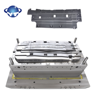 New <strong>Design</strong> Plastic Mold Injection <strong>Auto</strong> Parts for Car Deflector Parts <strong>Mould</strong>