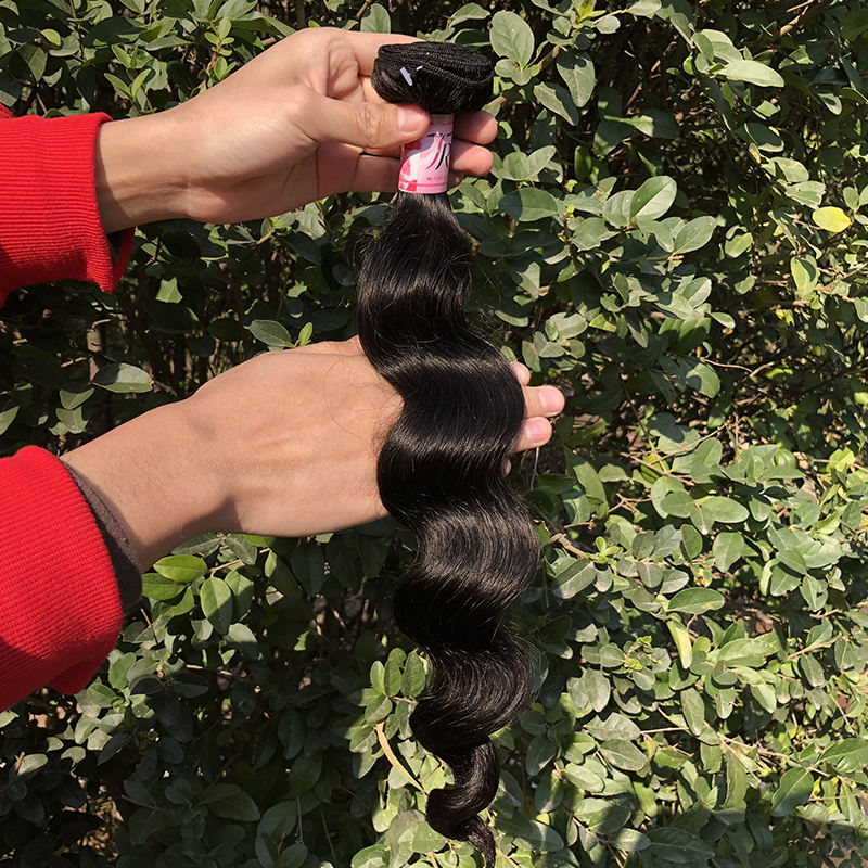 Faisceaux de cheveux profonds lâches