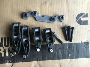Dizel motor kısmı ISF2.8 Rocker Kol Kol 5267686 5267687 5295581
