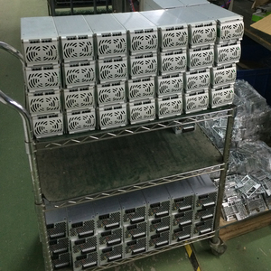 48V <span class=keywords><strong>400A</strong></span> DC業界単一出力500W 220V/380V入力60Hz/50Hz出力周波数スイッチング電源