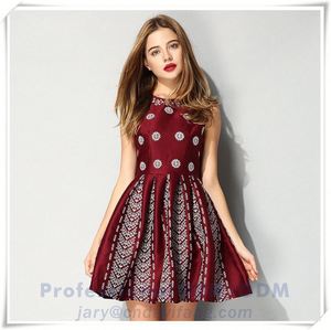 Váy cho tiệc farewell tốt nhất, Trang phục nổi tiếng tốt nhất, Váy cưới <span class=keywords><strong>berta</strong></span> - Product Image 1