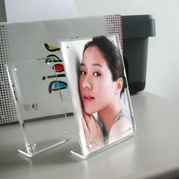 Counter Clear Magnetic Photo and Picture Frame Wall Acrylic Magnetic Photo Frame