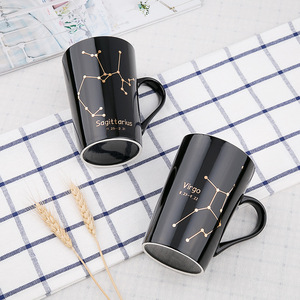 Zogift黑白<span class=keywords><strong>12</strong></span>星座星座十二生肖杯情侣釉面陶瓷咖啡杯带勺子