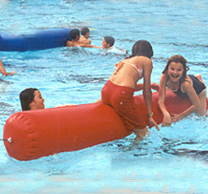 Tubo de agua flotante inflable, bajo precio, boyas de agua largas como recinto - Product Image 2