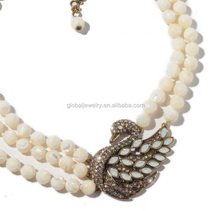 Swan Necklace Pearls of Jewellery - Product Image 2