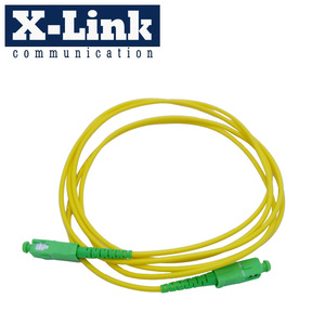 光ファイバージャンパー/光ファイバーパッチコード/光ファイバーパッチケーブル<span class=keywords><strong>SC</strong></span> <span class=keywords><strong>APC</strong></span> LC FC STコネクタ付き