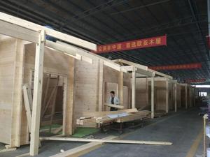 2020 yeni tasarı<span class=keywords><strong>m</strong></span> Modern stil prefabrik ahşap ev <span class=keywords><strong>d</strong></span>üşük fiyat prefabrik ahşap Villa otomobil çelik sundurması ahşap kütük kabin