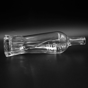 批发700毫升70cl定制特形酒透明威士忌伏特加玻璃瓶 - Product Image 3