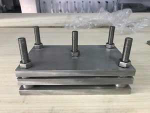 Teste de fixação de borracha da compressão do iso 815 de aferição