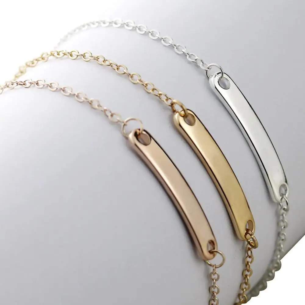 Moda donna gioielli semplici bracciale in acciaio inossidabile con lettere personalizzate in acciaio al titanio di alta qualità