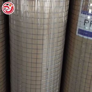 กรงไก่สี่เหลี่ยม Crimped ตาข่ายลวดเชื่อมสำหรับแผงรั้ว