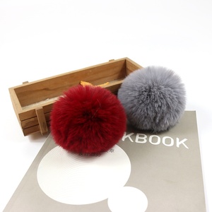 10厘米可爱的人造毛皮绒球钩编帽子人造兔子毛皮 Pom Pom