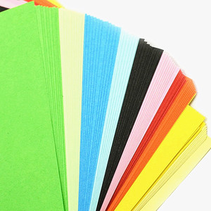 制造供应彩色纸板 80-450gsm 30 种颜色布里斯托纸