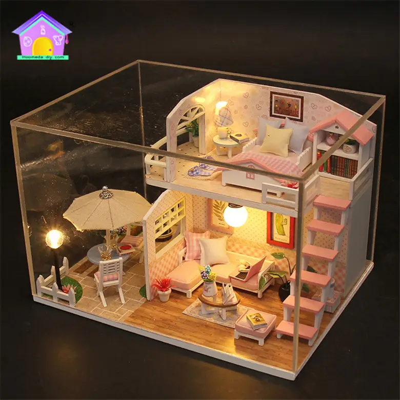 Nouveau Design ornements décoratifs maison de poupée jouets en carton bricolage maison jouet Mini maison avec couvercle anti-poussière Transparent