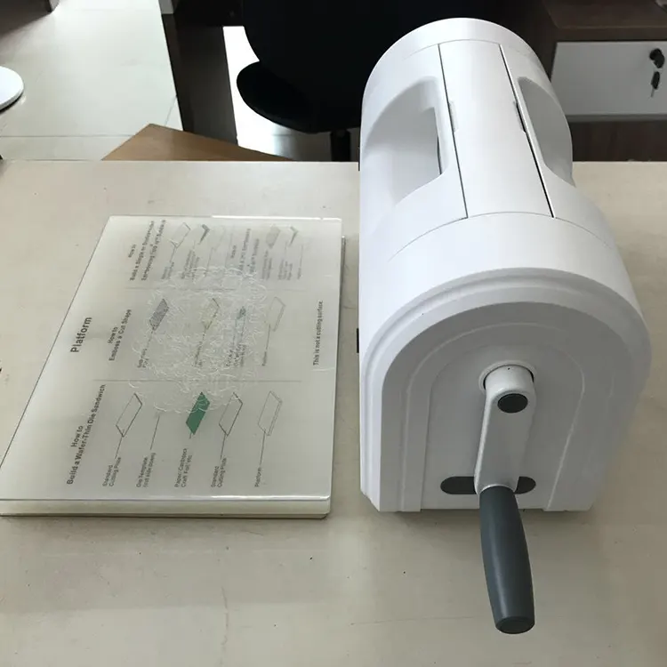 Offres Spéciales A4 TAILLE de gaufrage de papier machine de découpe de papier pour scrapbooking