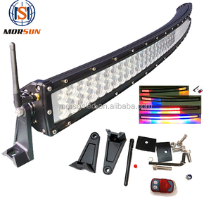 新しい50インチ<span class=keywords><strong>LED</strong></span>ストロボライトバー! 湾曲した288wオフロード<span class=keywords><strong>LED</strong></span>バー、4wd、suv、車用のリモートコントロールRGB点滅バーライト